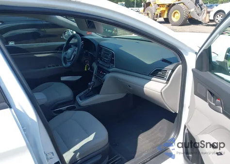 2017 Hyundai Elantra Se z USA, uszkodzony, nr VIN 5NPD74LF9HH205870